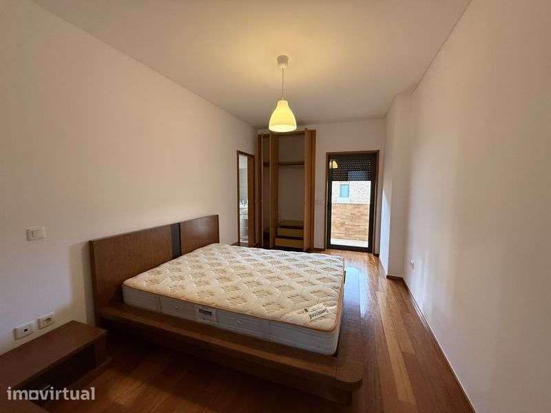 Arrendo Apartamento T3 em Fraião