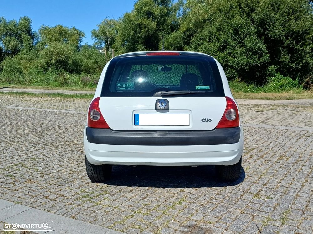 Renault CLIO VAN 1.5 DCI DYNAMIQUE - MUITO NOVA - 15