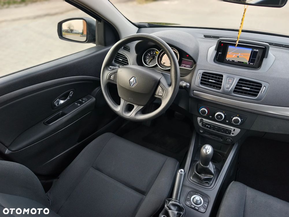 Renault Megane 1.6 16V 100 Expression - 15