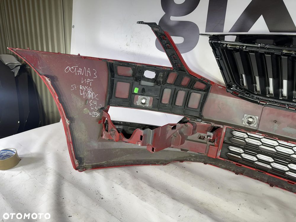 Skoda Octavia III Lift Zderzak Przód Przedni 4xPDC LF3K Sprysk 5E0807221N 16-20 - 10