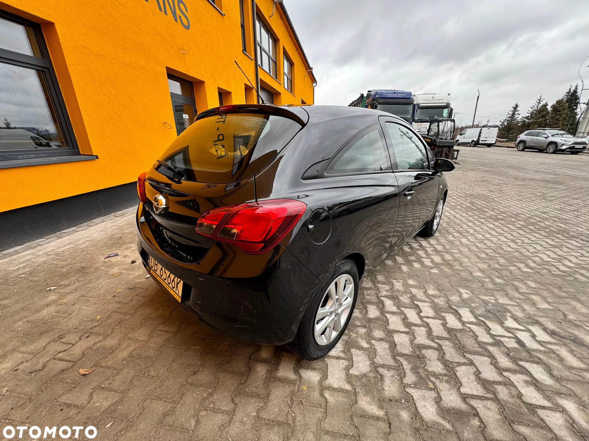 Opel Corsa 1.2 16V Color Edition - 5
