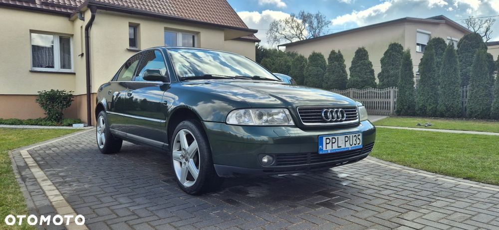 Audi A4 Limousine - 10
