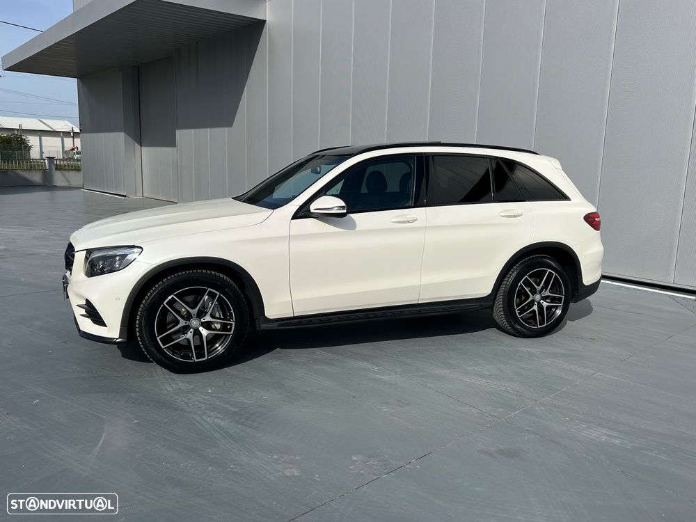 Mercedes-Benz GLC 220 d 4Matic 9G-TRONIC AMG Line - 2