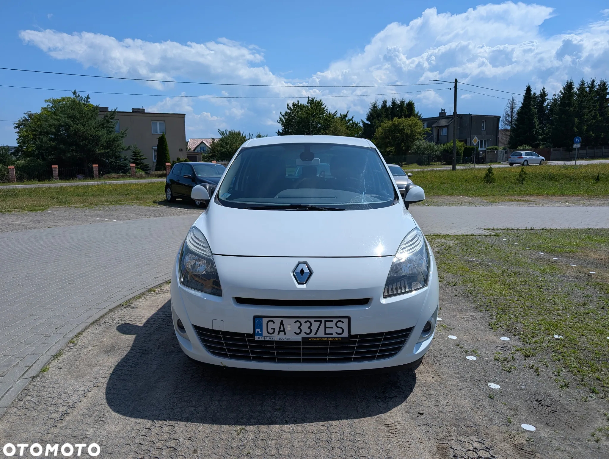 Renault Grand Scenic - 3