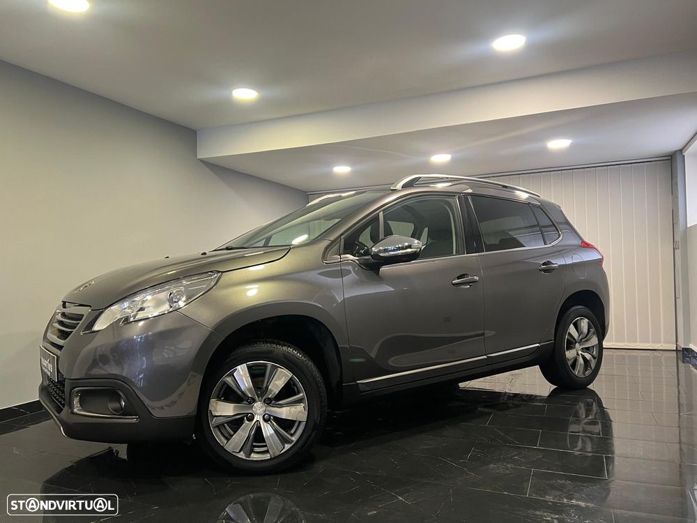 Peugeot 2008 1.2 VTi Allure - 21