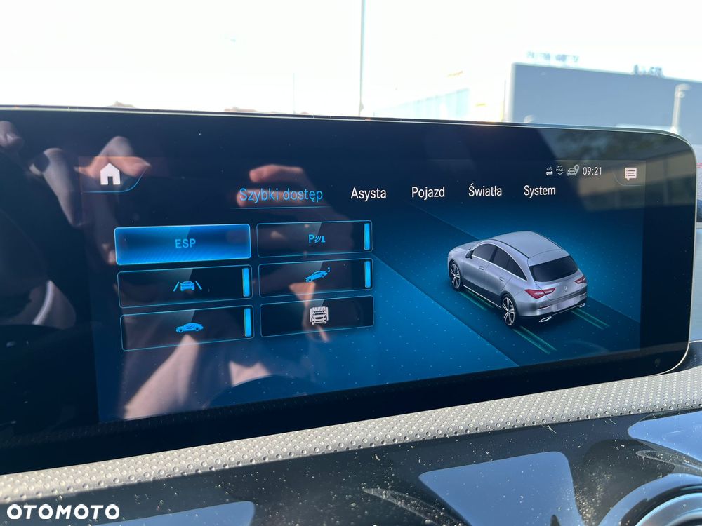 Mercedes-Benz CLA 200 AMG Line 7G-DCT - 29