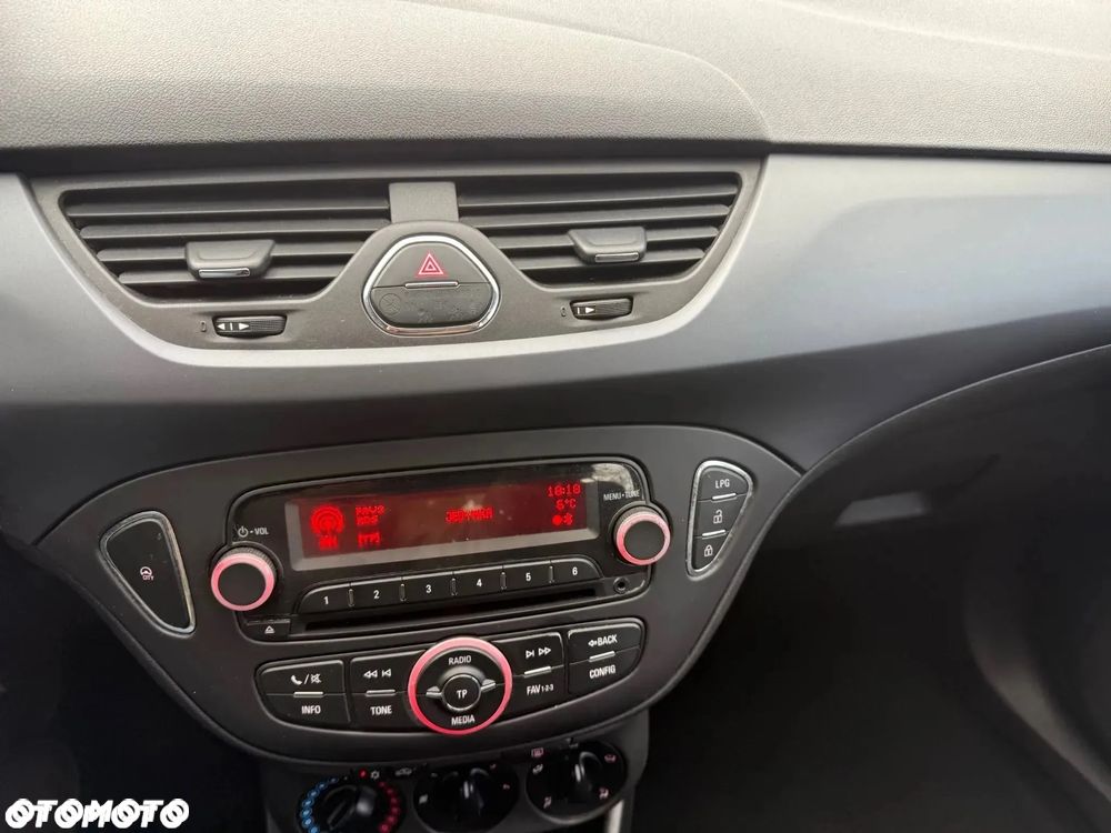 Opel Corsa 1.4 drive - 13