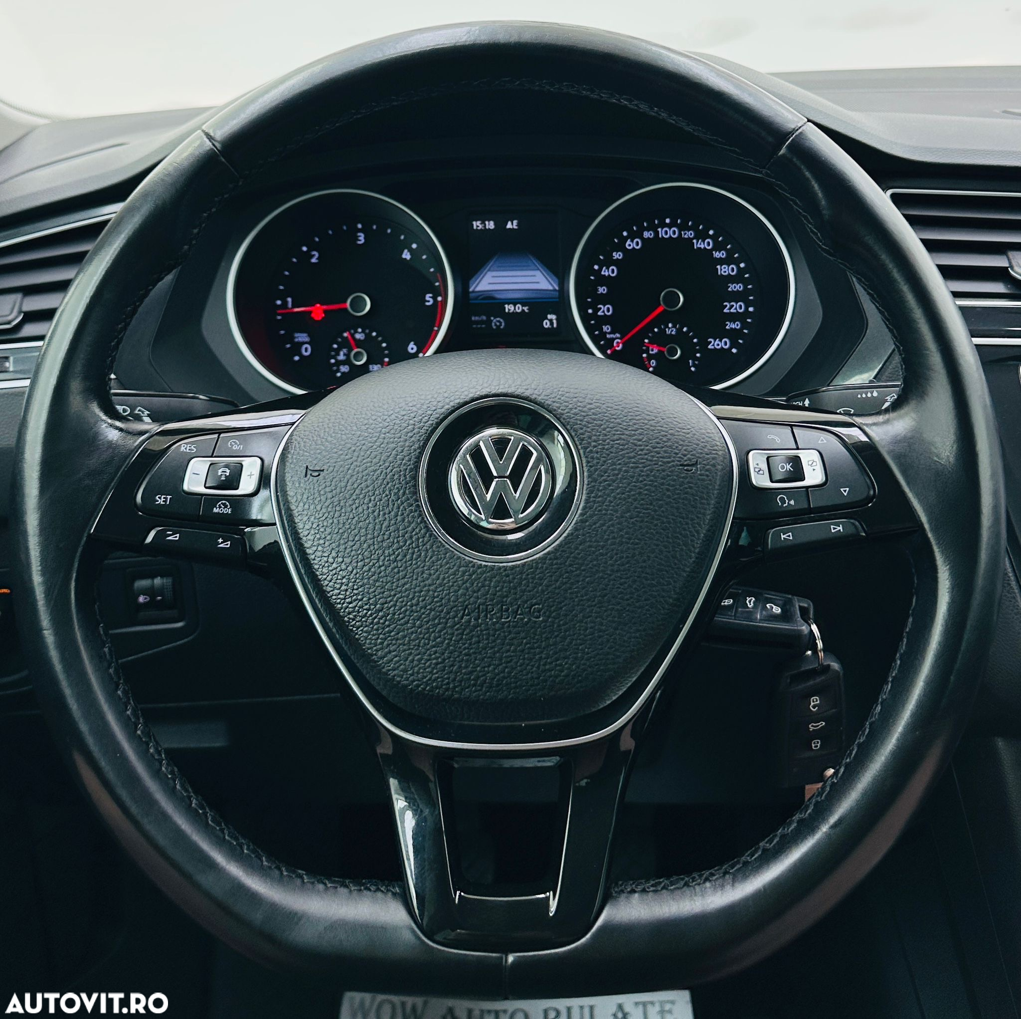 Volkswagen Tiguan - 40