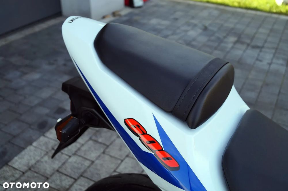 Suzuki GSX-R - 18