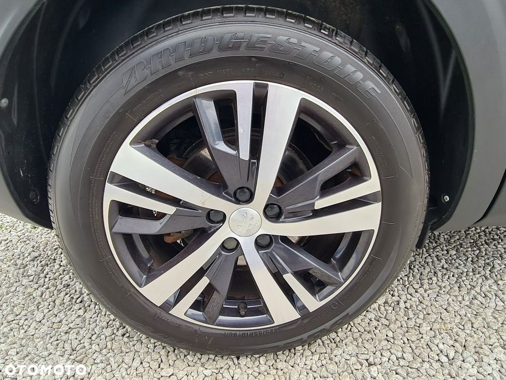 Peugeot 3008 1.5 BlueHDi Allure Pack S&S - 40
