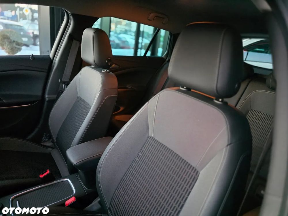Opel Astra 1.5 CDTI Ultimate S&S - 28