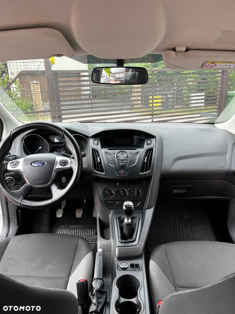 Ford Focus 1.6 TDCi Edition - 8