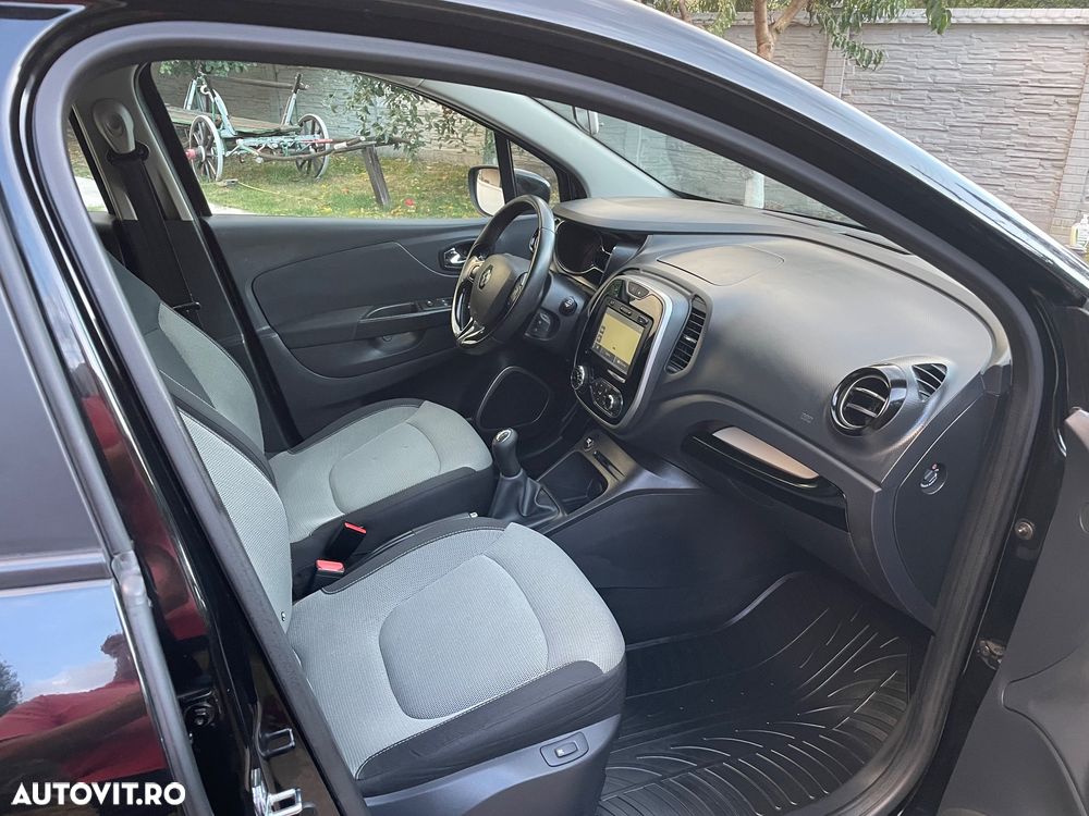 Renault Captur - 17