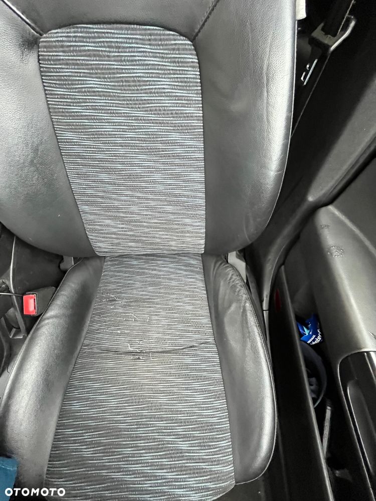 Kia Ceed Cee'd 1.6 Comfort + - 16