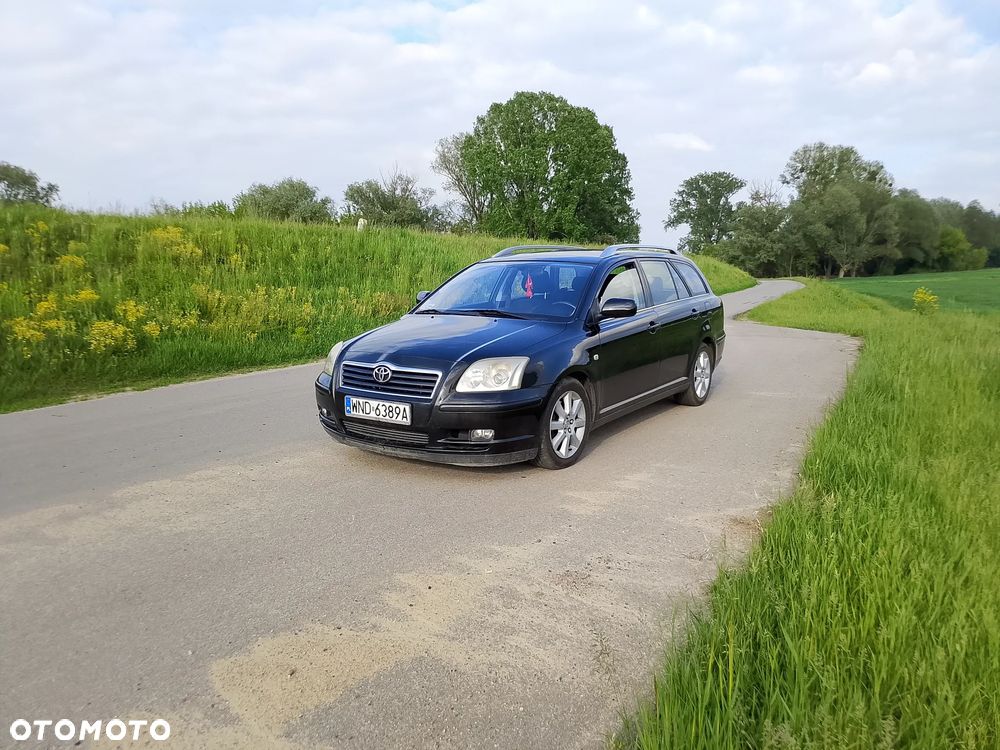 Toyota Avensis 2.0 D-4D Combi - 2