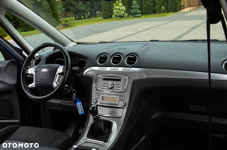 Ford Galaxy 2.0 Business Edition - 37