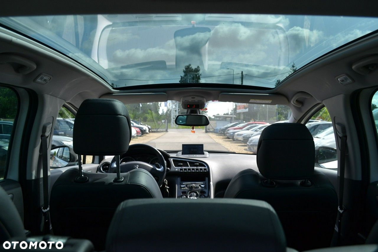 Peugeot 3008 - 13