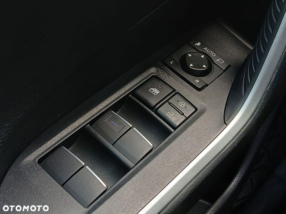 Toyota RAV4 2.5 Hybrid Selection 4x2 - 32