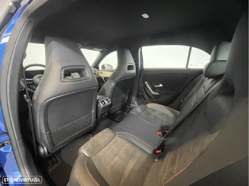 Mercedes-Benz A 250 e - 20