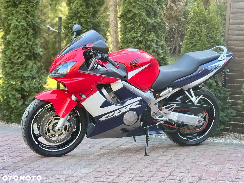 Honda CBR - 6