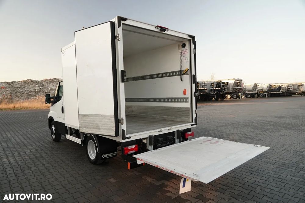 Iveco DAILY 35-130 / FRIGIDER / UNITATE SUPORT / HALOGEN DHOLLANDIA / AUTOMAT / DUBLU / - 19