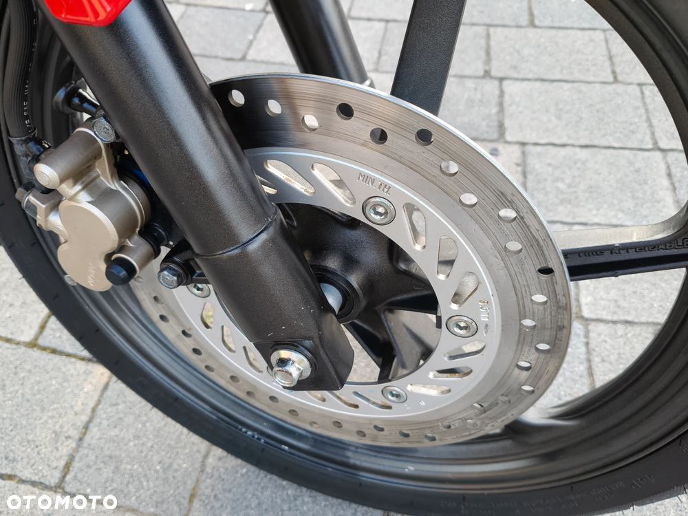 Honda CBR - 23