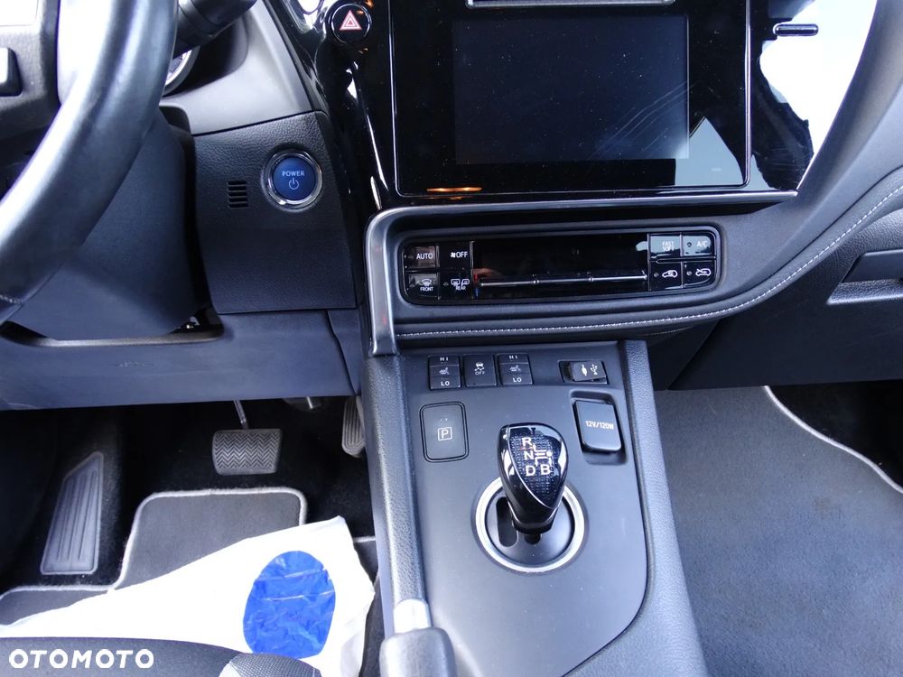 Toyota Auris - 13