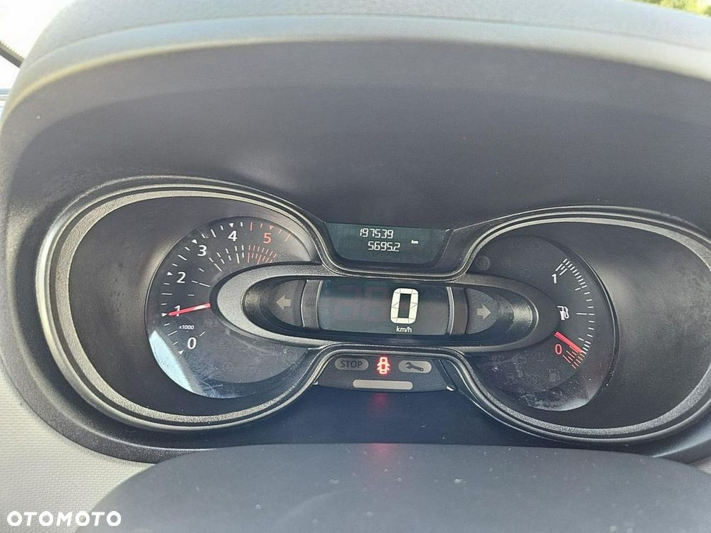 Nissan NV300 - 7