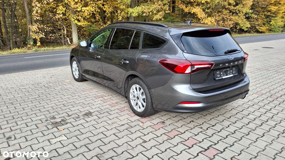 Ford Focus 1.5 EcoBlue Start-Stopp-System COOL&CONNECT - 11