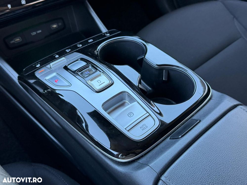 Hyundai Tucson 1.6 l 230 CP 4WD 6AT Style - 37