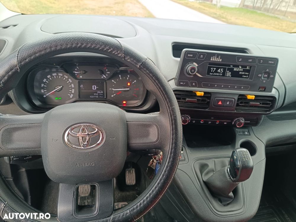 Toyota Proace - 2