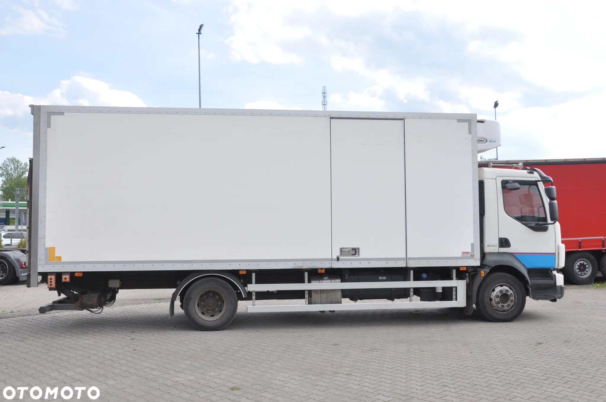 Volvo FL 240 EURO 5 - 8