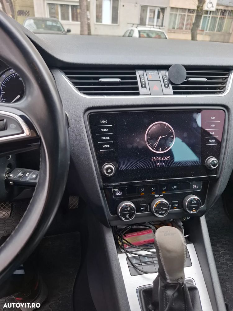 Skoda Octavia - 1