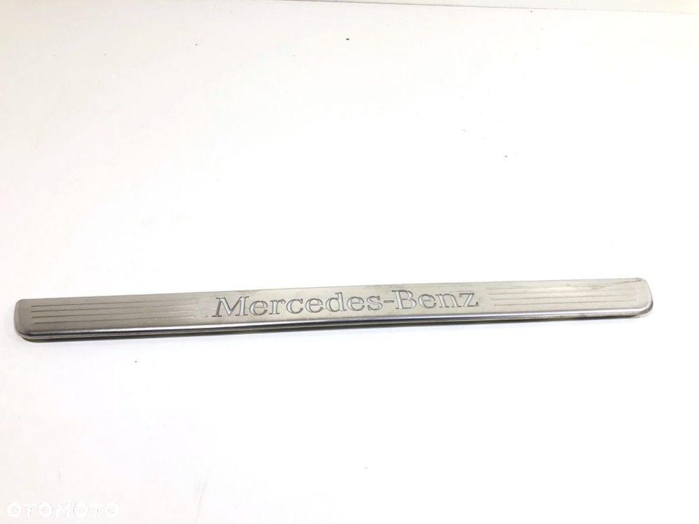 LISTWA NAKŁADKA PROGU PRZÓD LEWA LED  MERCEDES-BENZ GLE (W166) 2015 - 2018 350 d 4-matic (166.024) - 1