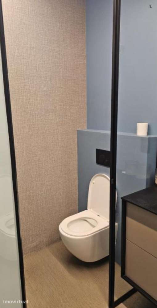 Quarto - localizado em Barcelos - Grande imagem: 3/6
