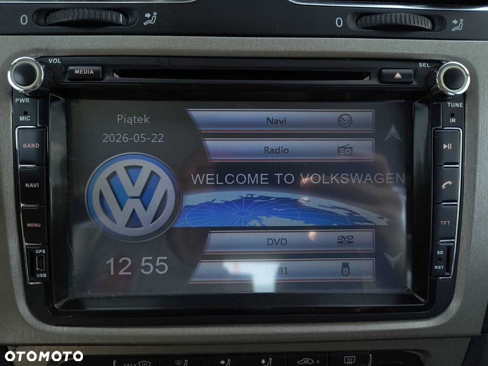 Volkswagen Golf - 30