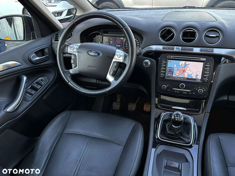 Ford S-Max 2.0 TDCi DPF Titanium X - 22