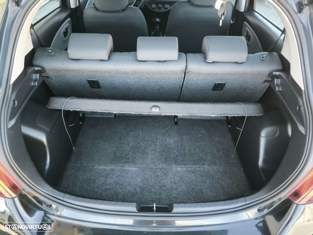 Toyota Yaris 1.4 D-4D ACtive+AC - 33