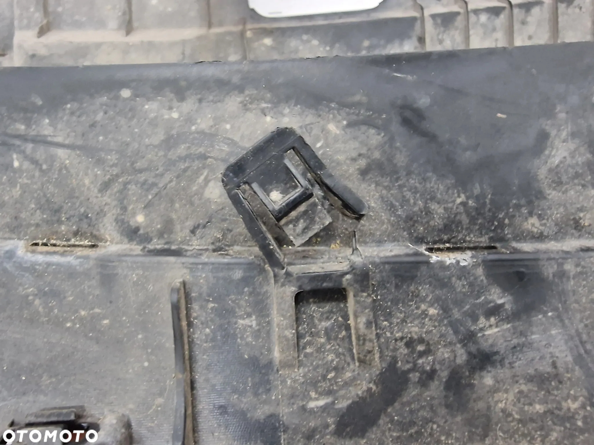 ISUZU D-MAX II 11- ATRAPA / GRILL PRZEDNI PRZÓD , NR AUKCJI GR149 - 13