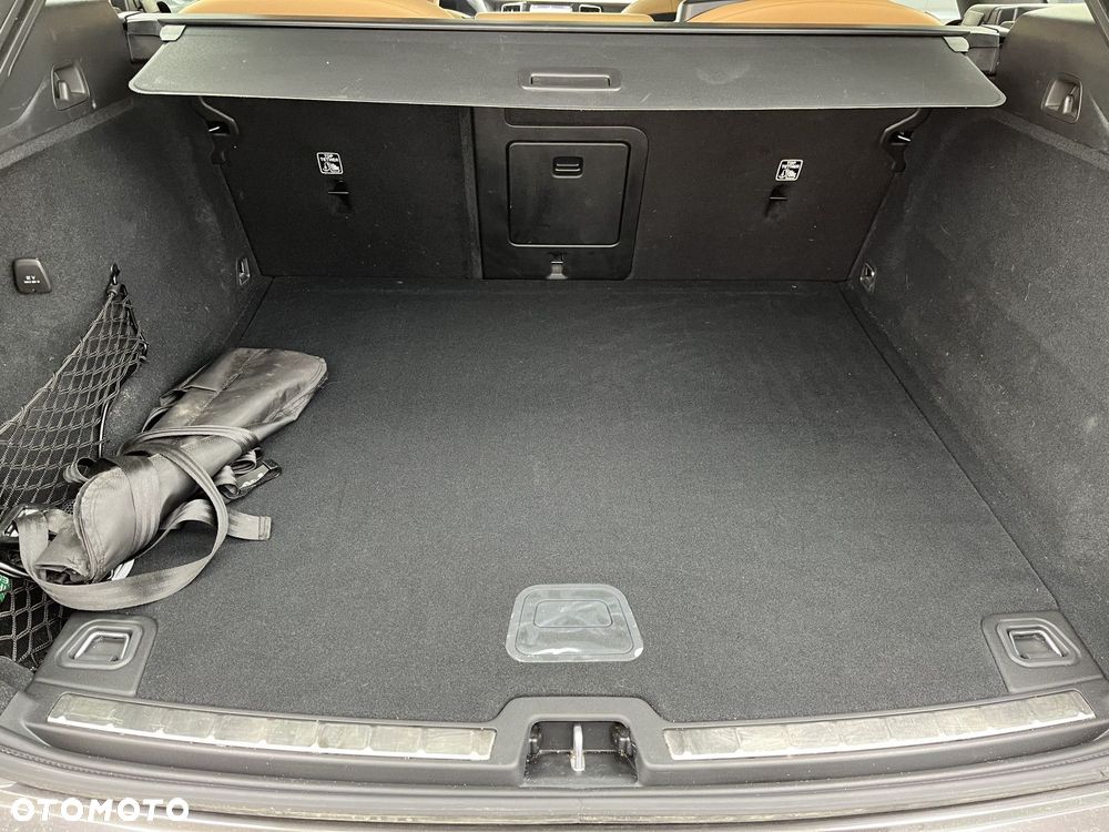 Volvo XC 60 - 19
