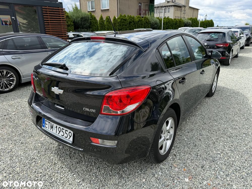 Chevrolet Cruze 1.8 LT - 7
