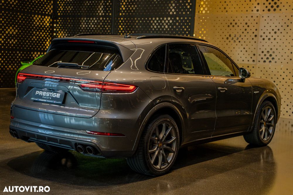 Porsche Cayenne E-Hybrid Tiptronic S Platinum Edition - 7