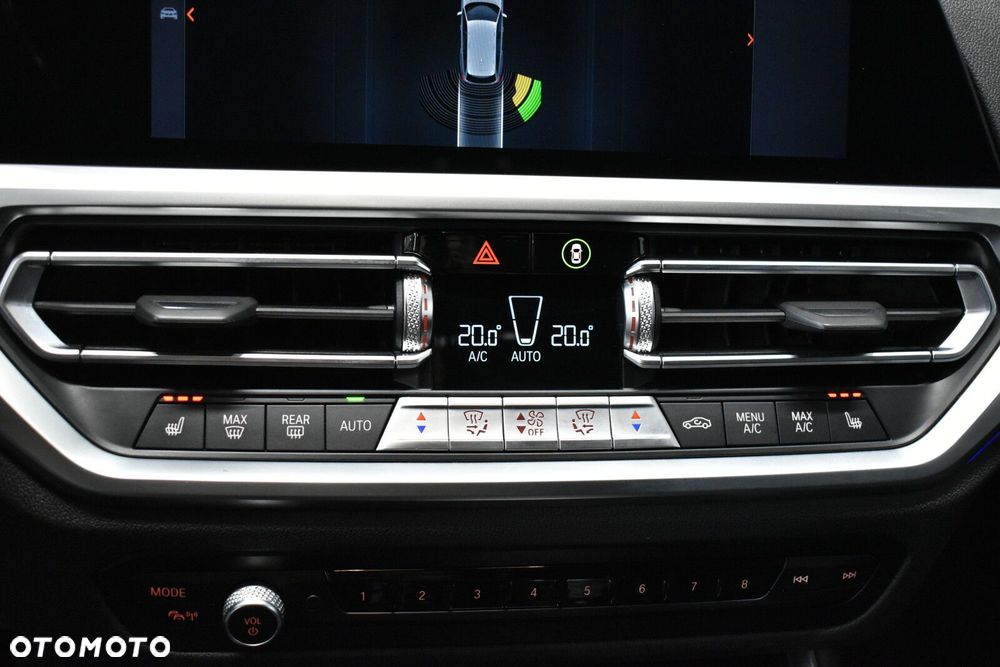 BMW Seria 3 330i xDrive M Sport sport - 20
