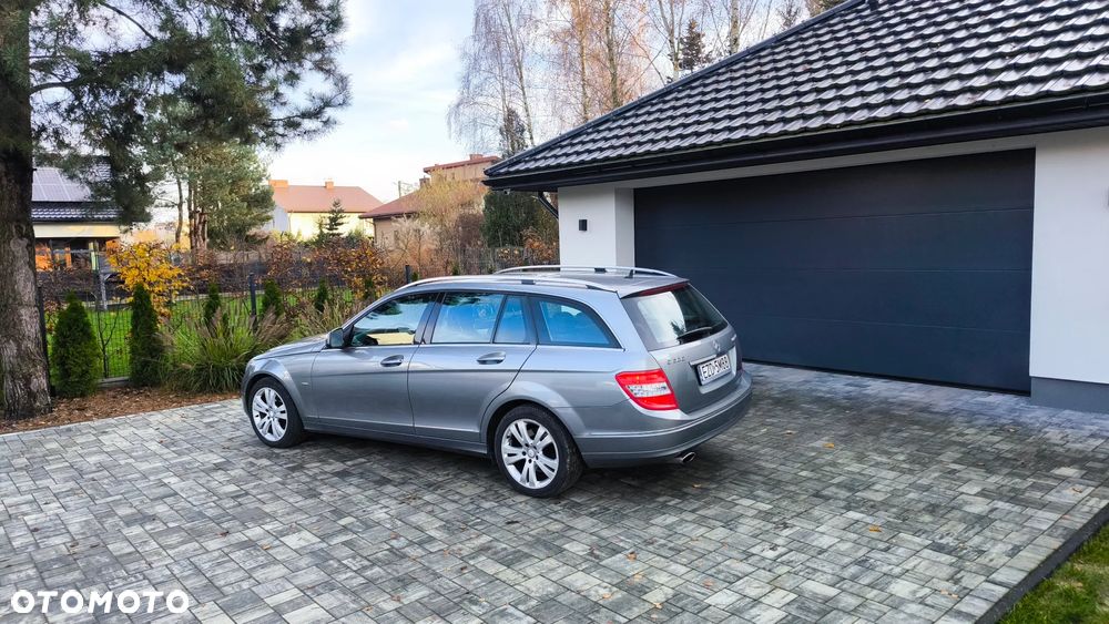 Mercedes-Benz Klasa C 200 7G-TRONIC Avantgarde Edition - 12