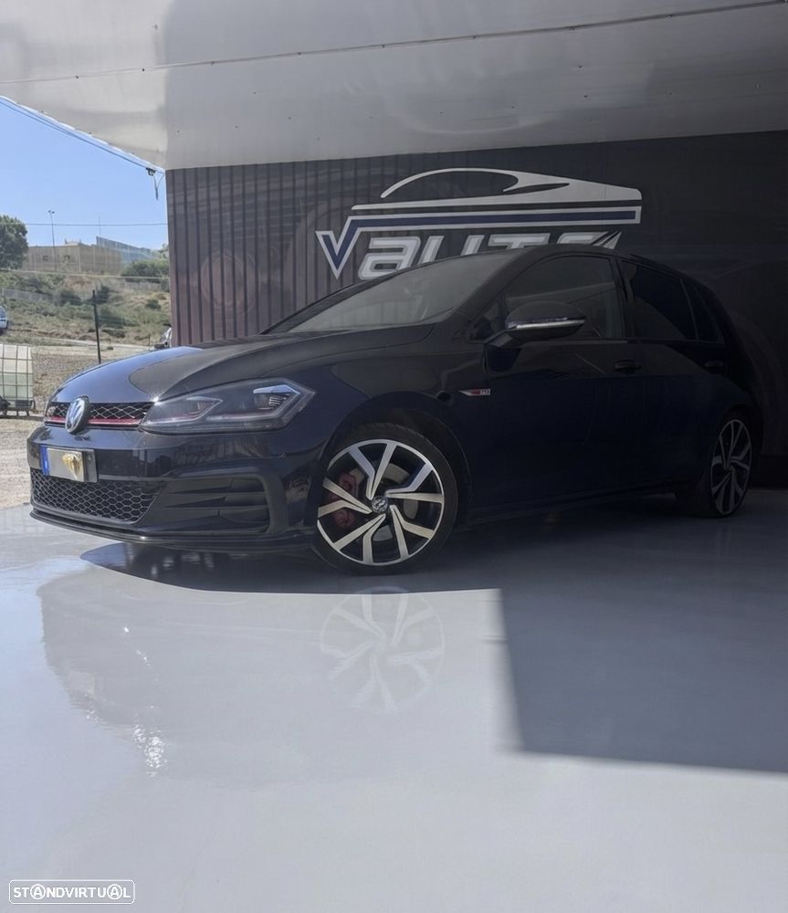 VW Golf 2.0 TSI GTI DSG Performance - 14