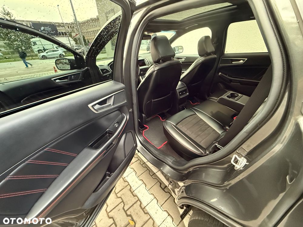 Ford Edge - 28