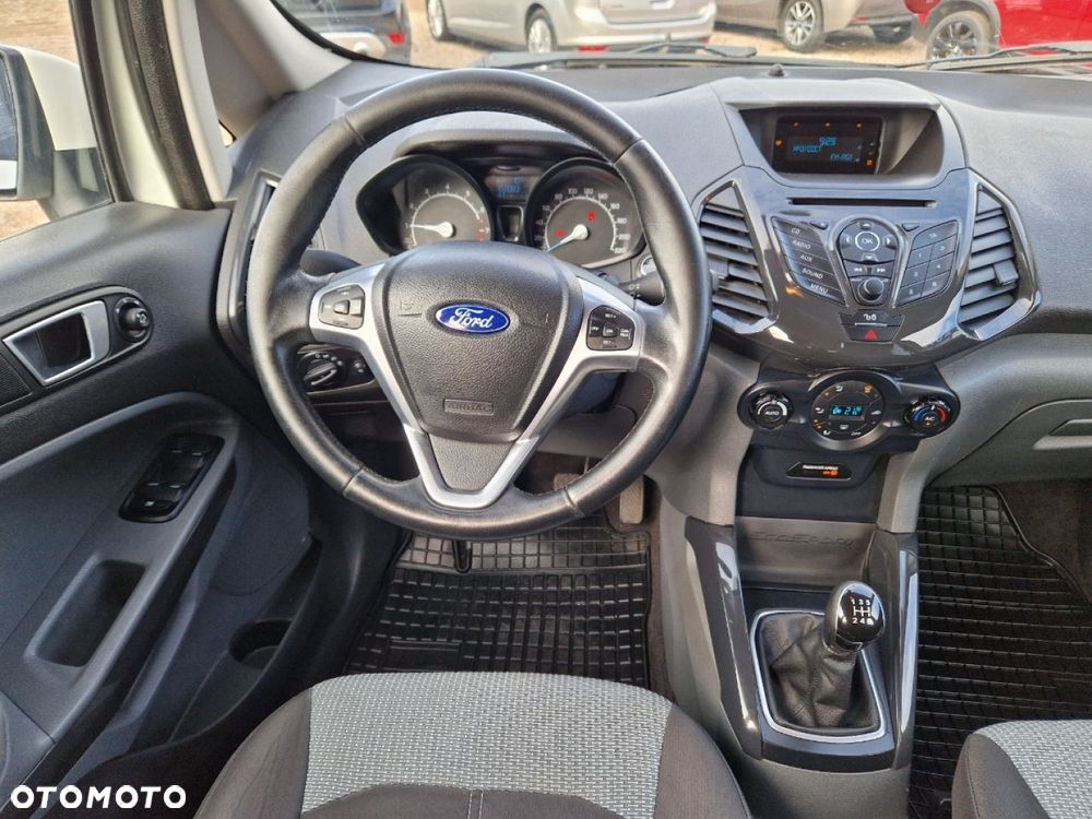 Ford EcoSport - 15