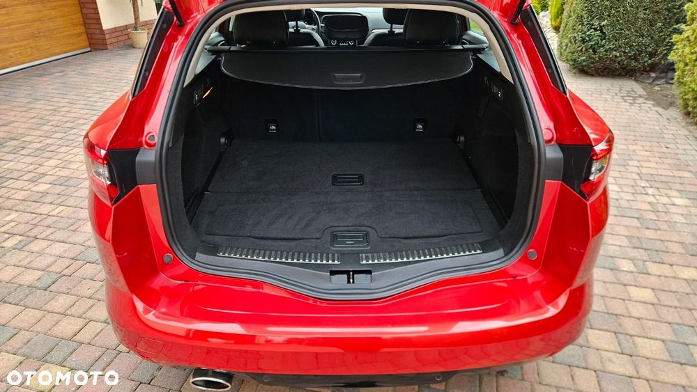 Renault Megane - 24