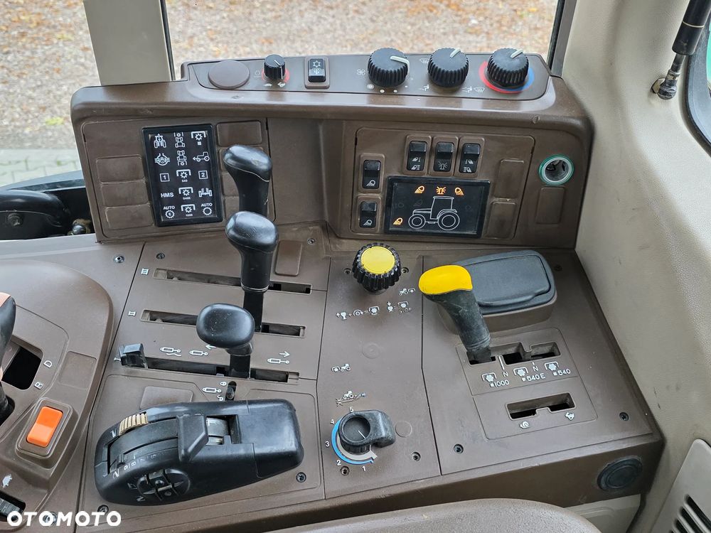 John Deere 6920 - 26