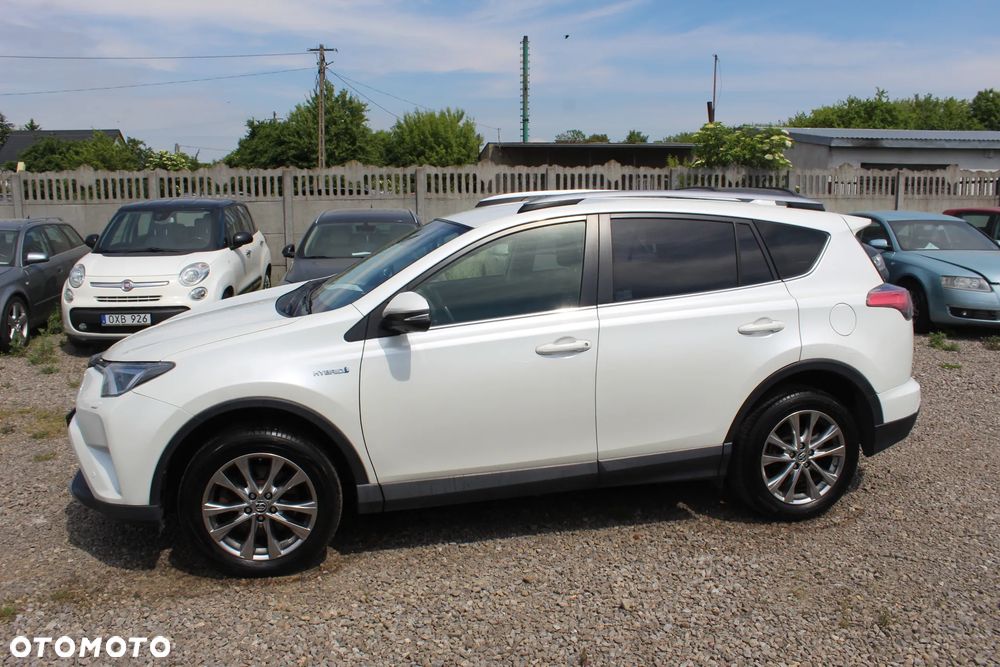 Toyota RAV4 - 12